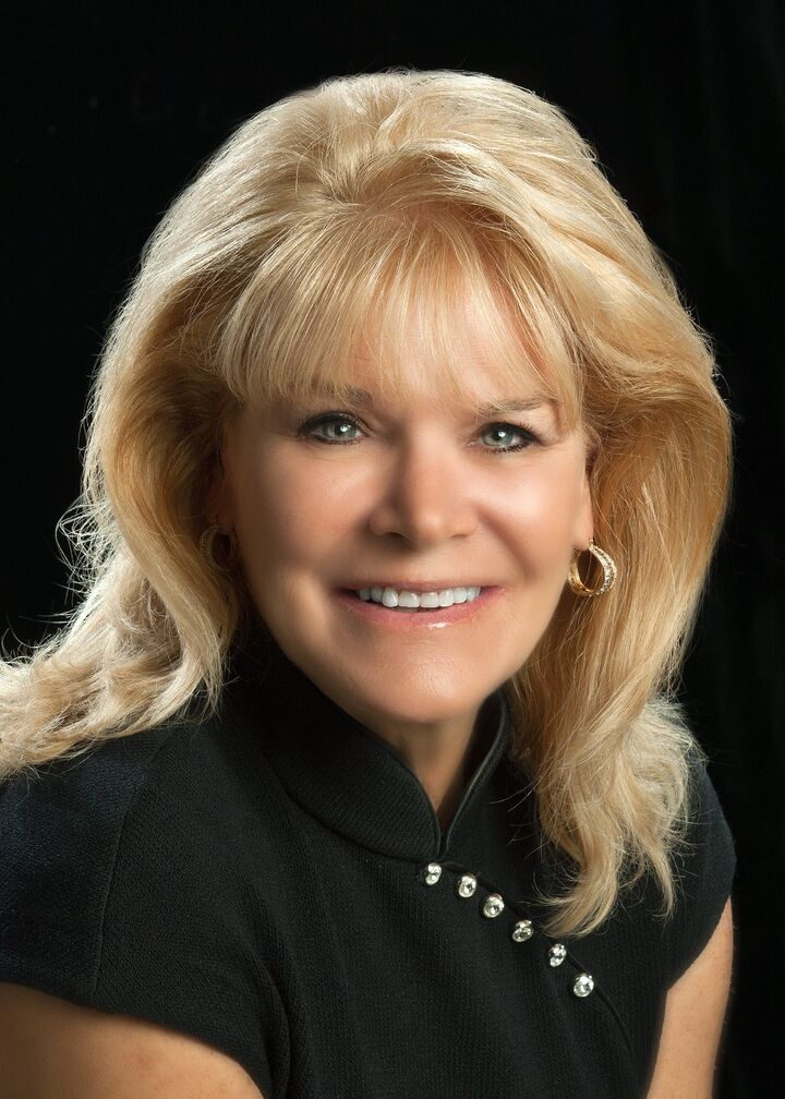 Peggy Glass, Real Estate Salesperson in Fort Lauderdale, Florida 1st