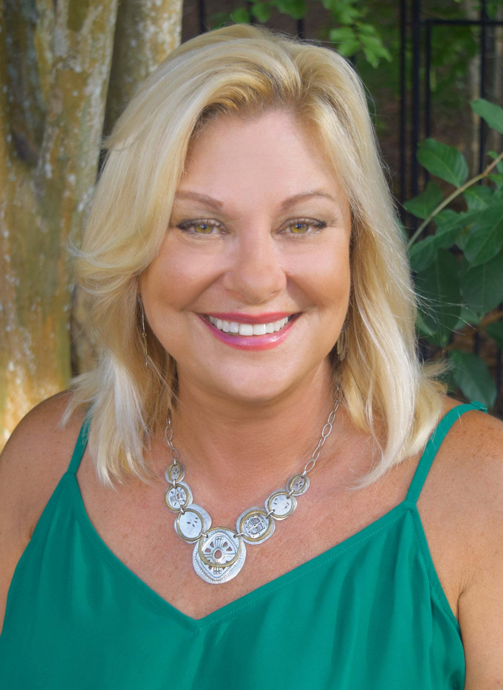 Lori Pezak, Real Estate Salesperson in St Augustine, Premier Properties