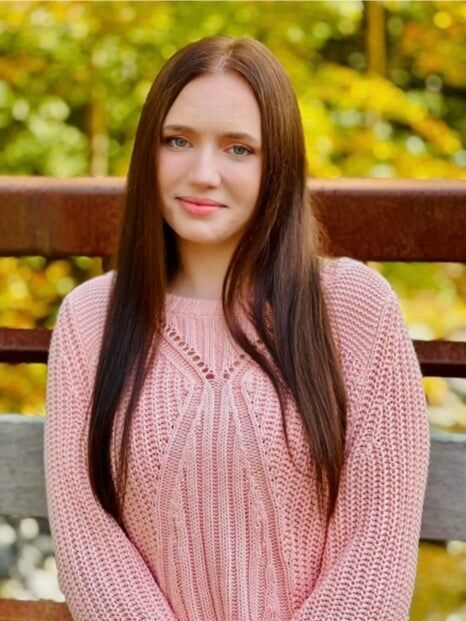 Natalie Cooper, Real Estate Salesperson in Bedford, Premier