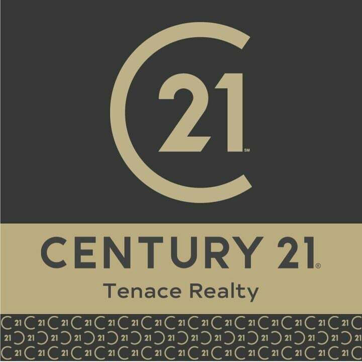 Juan Schvartzman,  in Boynton Beach, Tenace Realty