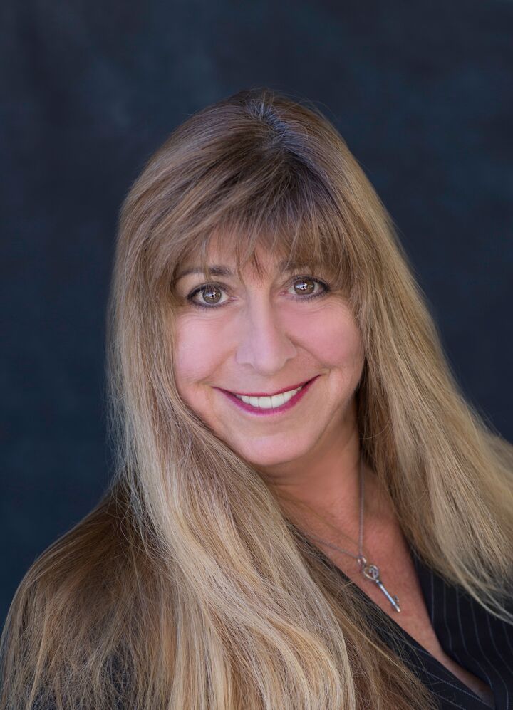 JANET LEE, Real Estate Salesperson in Valencia, Quality Properties