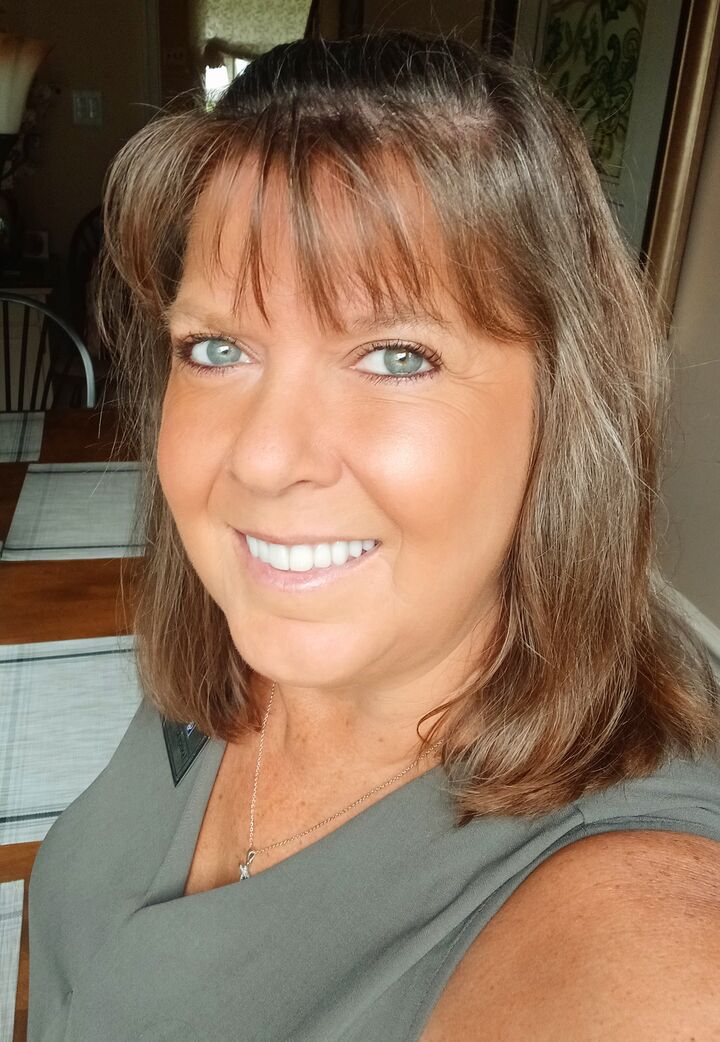 Janice Redwanowski, Real Estate Salesperson in Newtown, Hearthside