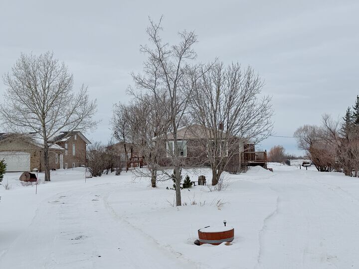Property Photo: 710832 Parkside Drive MB R1A 2A8
