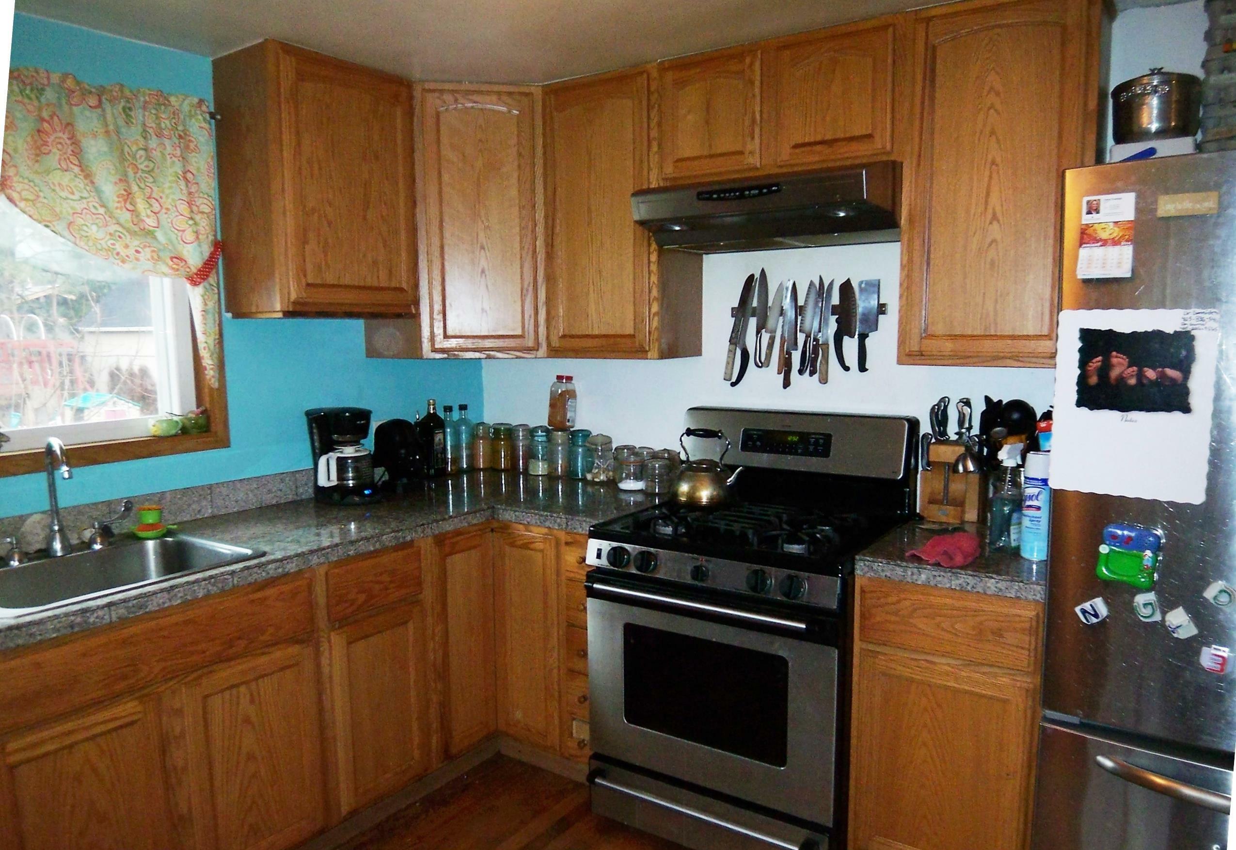 Property Photo: Kitchen 27521 SE 271st Street  WA 98051 