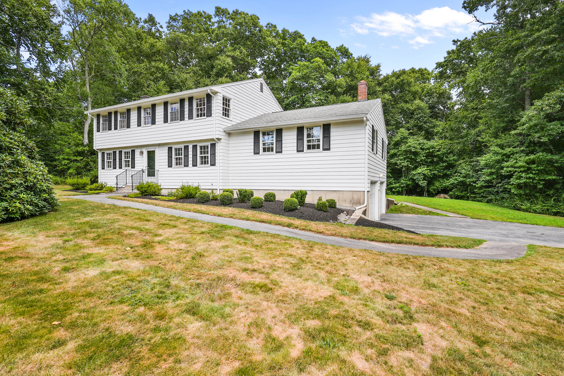 Property Photo:  30 Colonial Way  MA 02769 