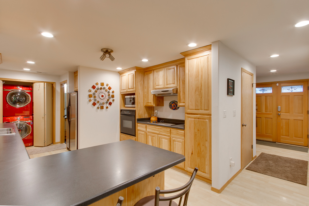 Property Photo: 320 trenton place 320 Trenton Place WA 98208
