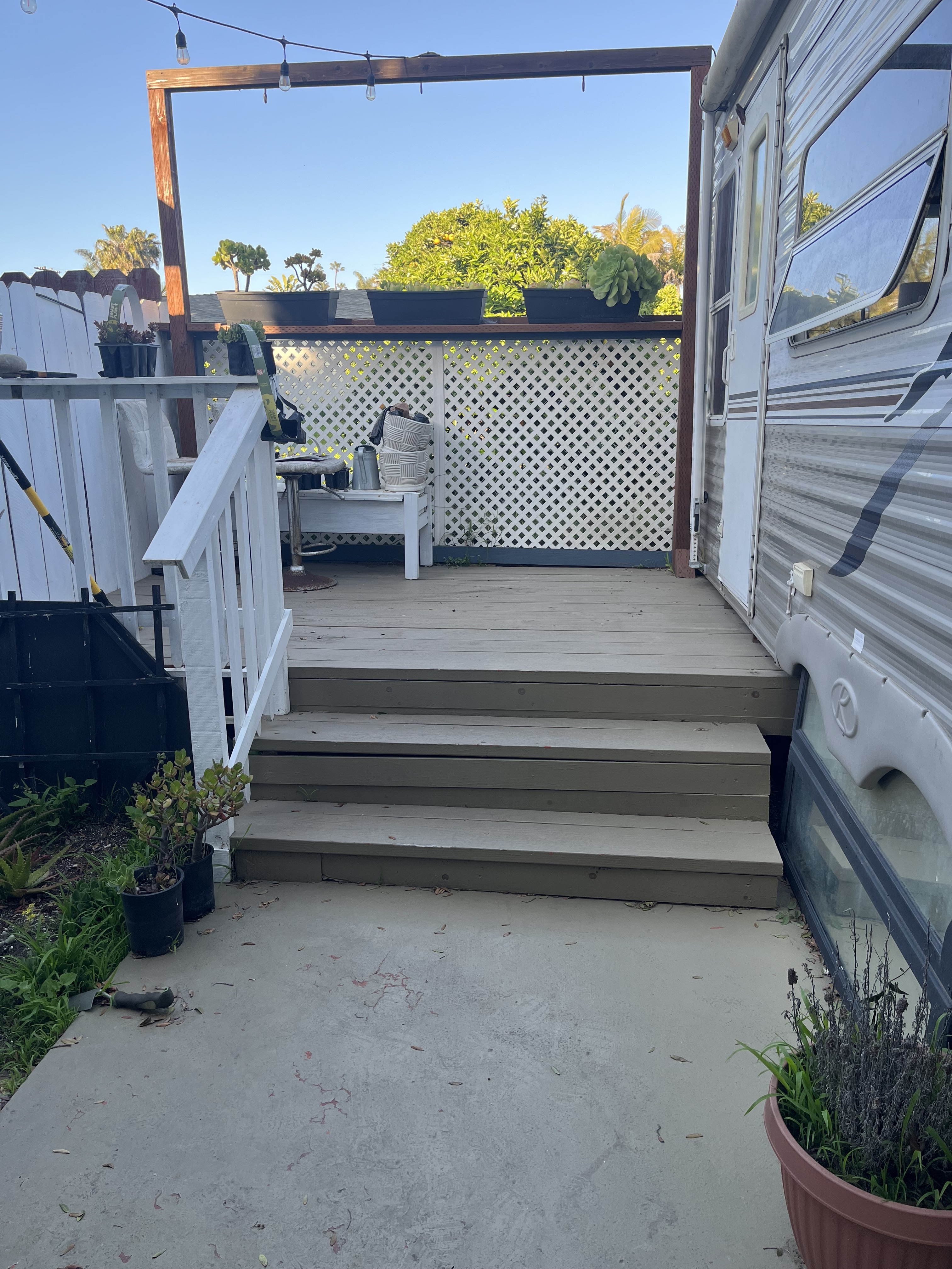 Property Photo: 523 N Vulcan Avenue 35 CA 92024