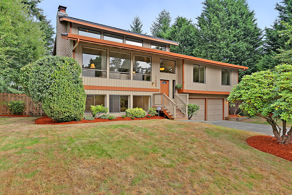 Property Photo: Beautiful bellevue remodel 11732 SE 65th St  WA 98006 