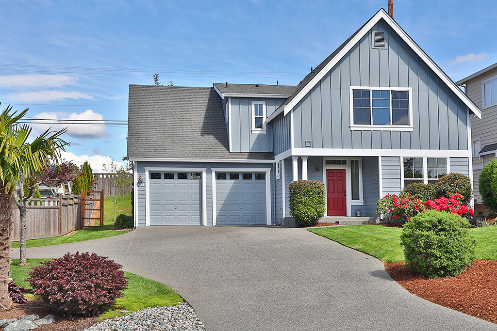 Property Photo: Front Exterior 4883 Katydid Ct WA 98249