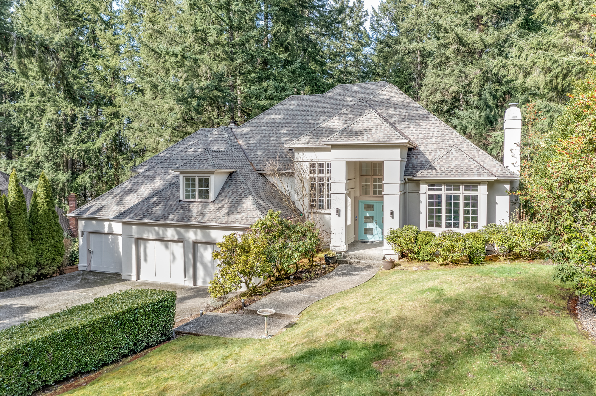 Property Photo: 13327 157th Avenue NE WA 98052