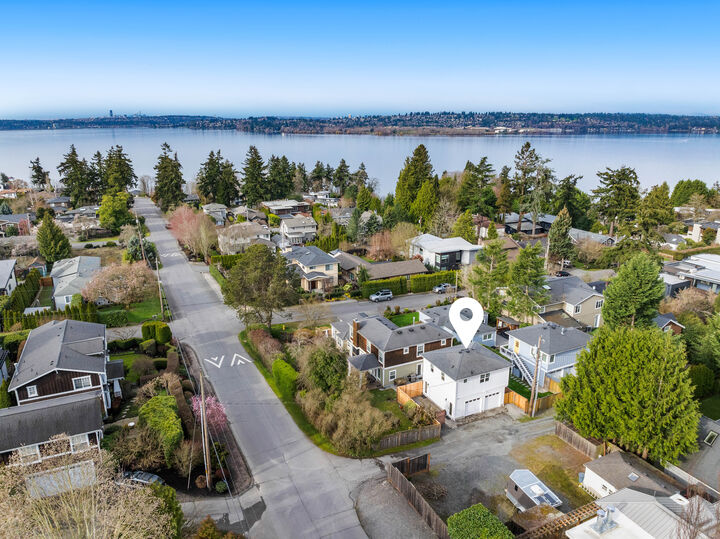 604  14th Avenue W  Kirkland WA 98033 photo Modern Treasure