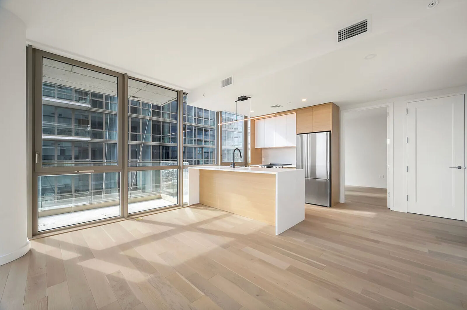 Property Photo:  395 Carroll Street 604 NY 11231 
