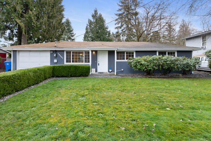Property Photo:  14201 Bingham Avenue E  WA 98446 