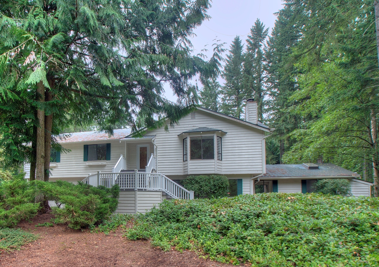 Property Photo:  19206 NE 141st St  WA 98077 