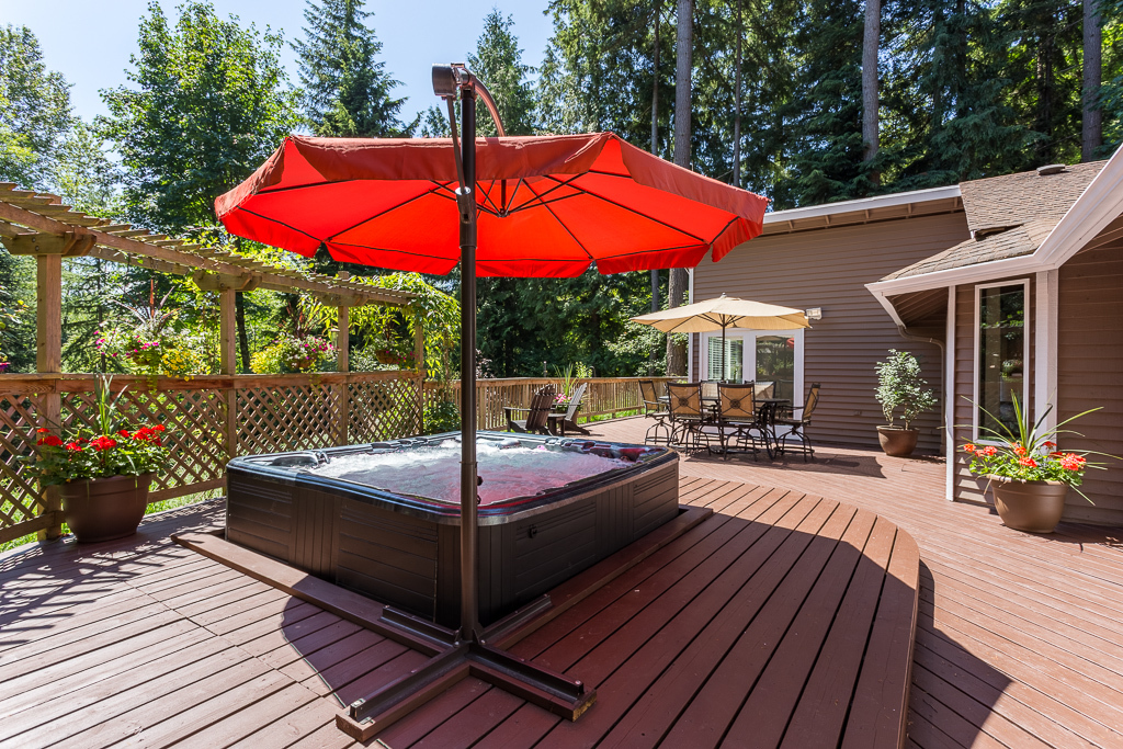 Property Photo:  19101 NE 140th Place  WA 98077 