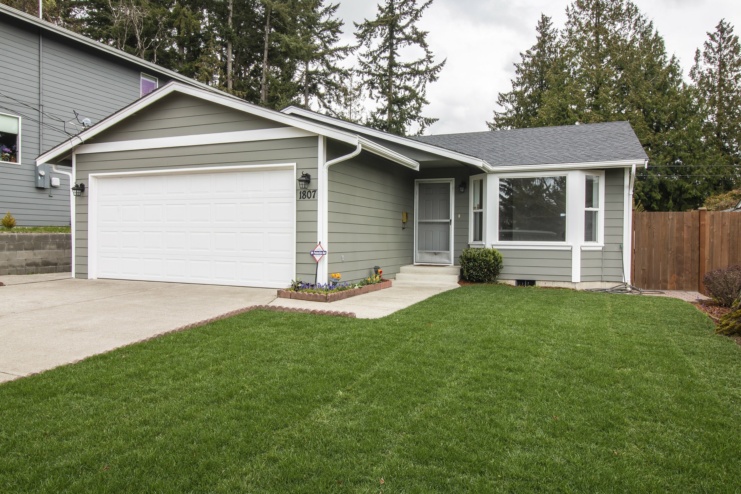 Property Photo:  1807 S Mason Ave  WA 98405 