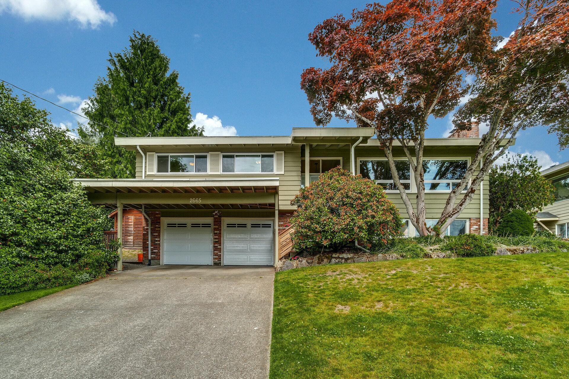Property Photo: 2665 171st Ave SE WA 98008