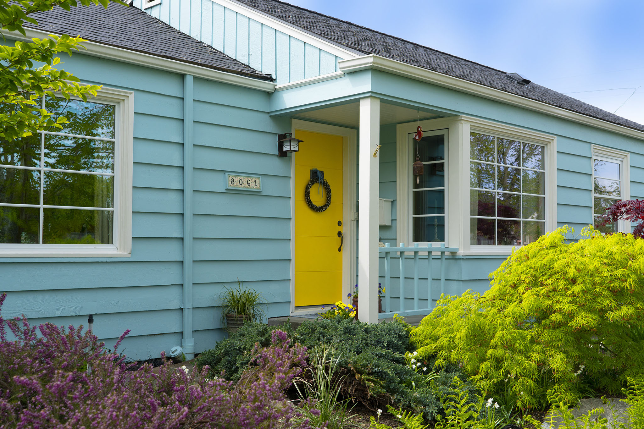 Property Photo: 8061 22nd Avenue NW WA 98117
