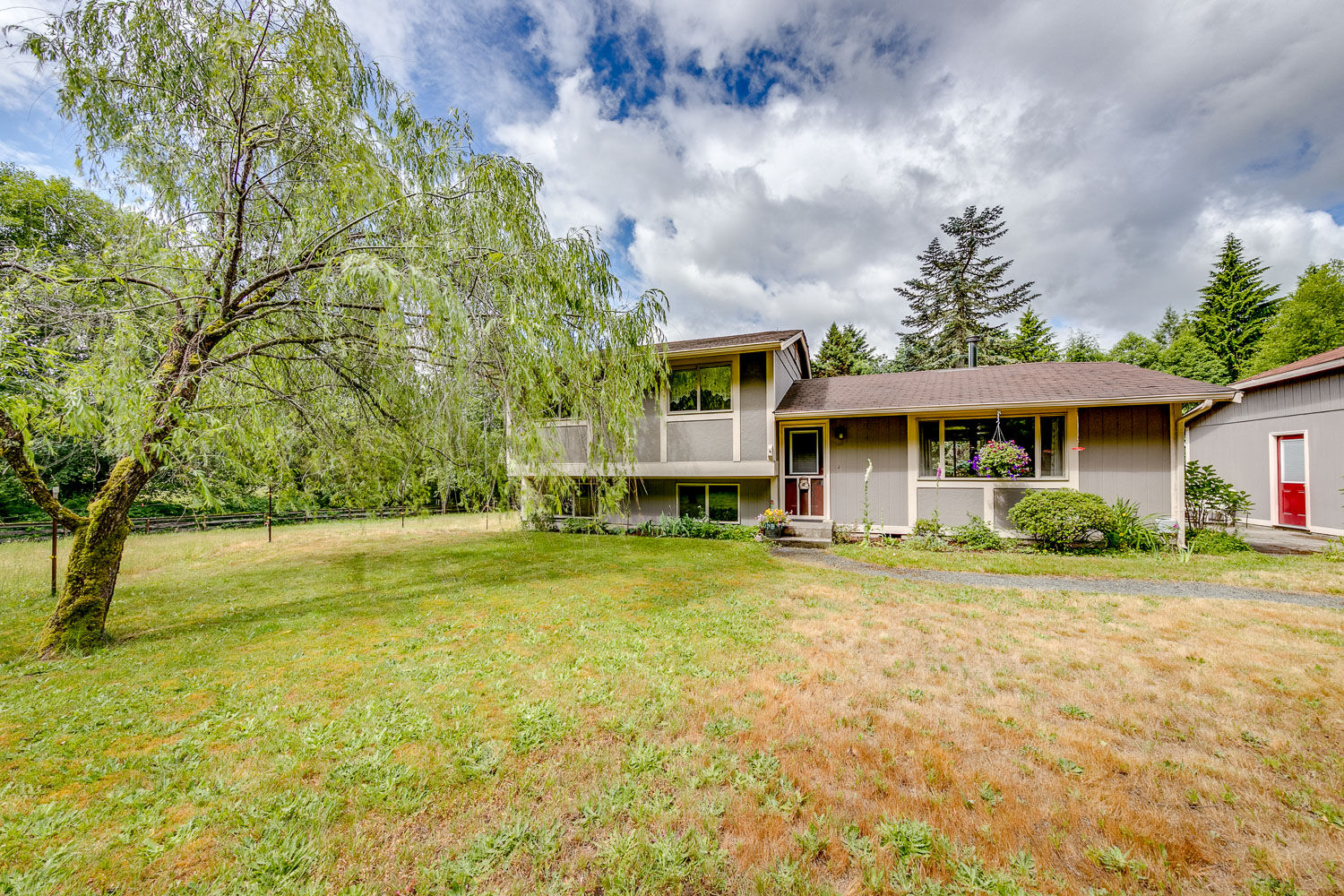 Property Photo:  4065 NE Azure Lane  WA 98370 