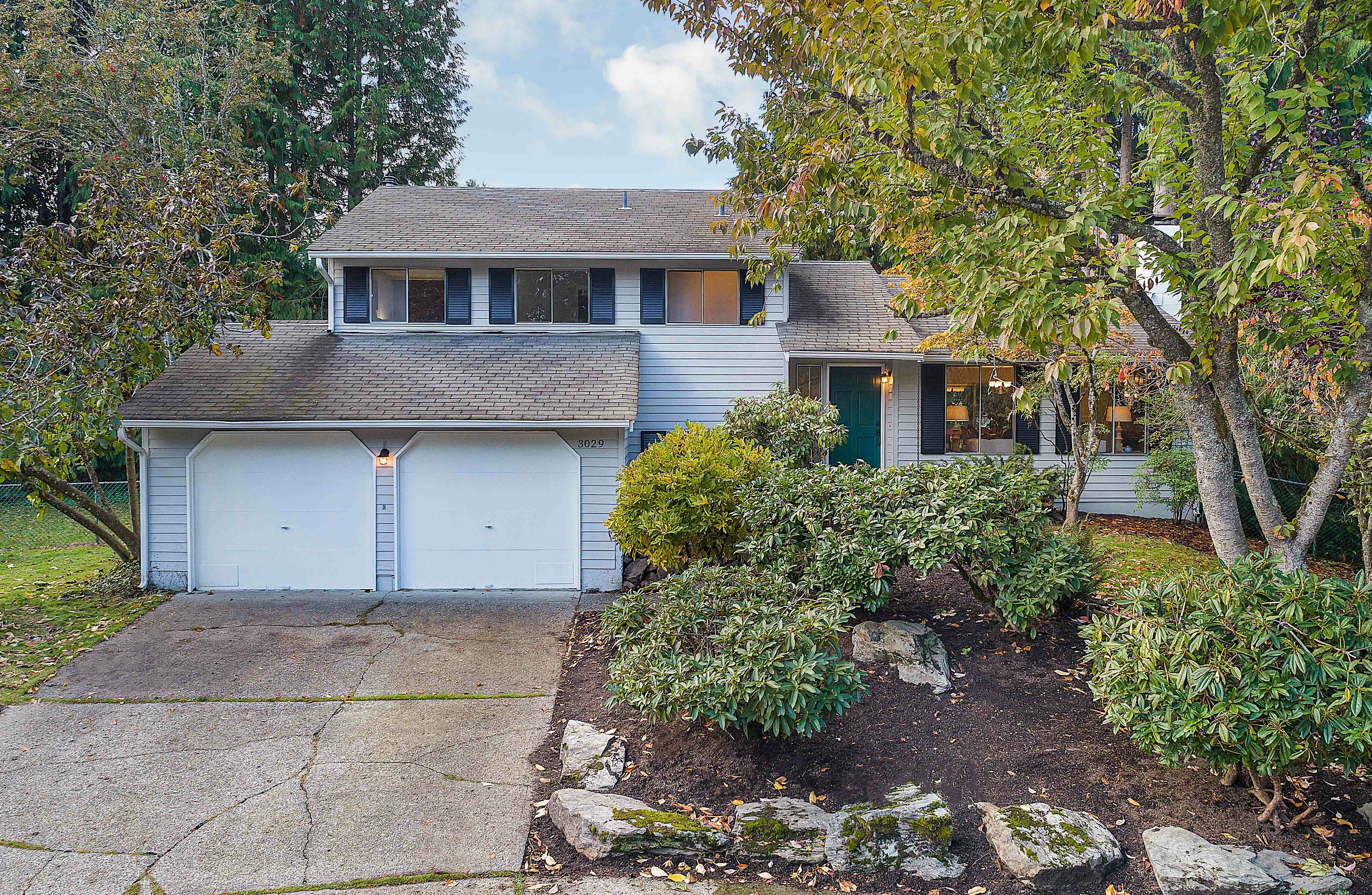 Property Photo: Exterior 3029 169th Ave NE WA 98008
