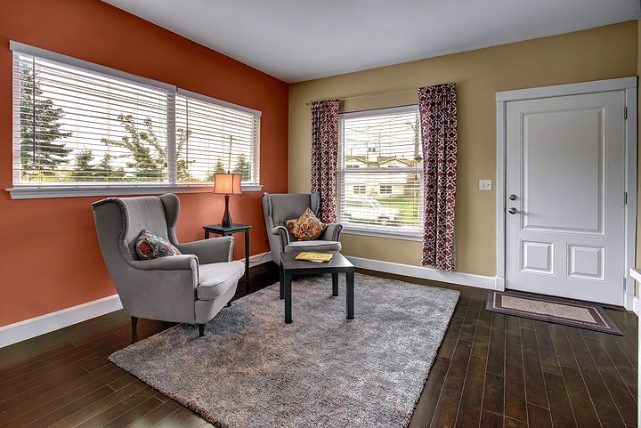 Property Photo: Living room 5840 16th Ave S  WA 98108 