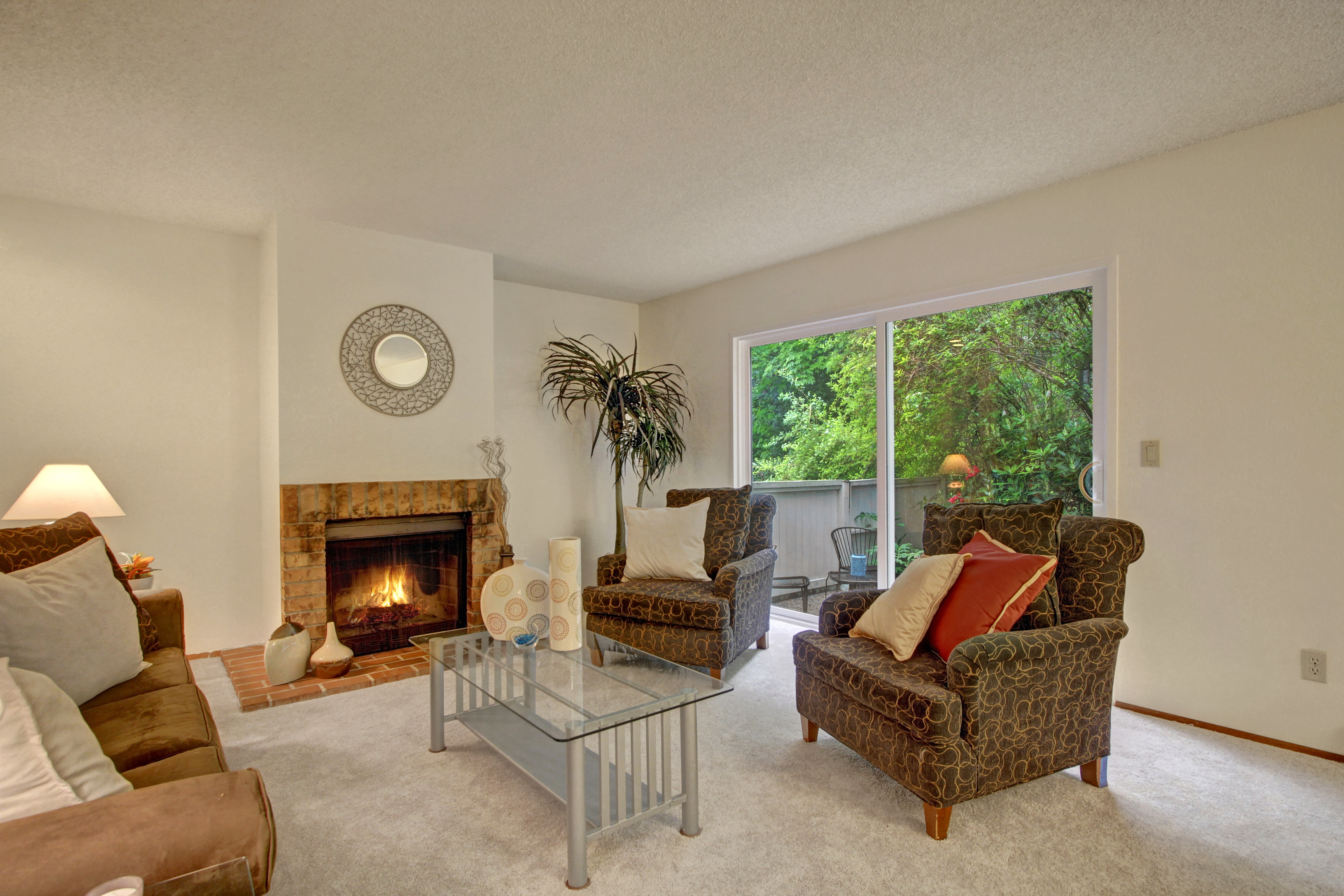 Property Photo: Living room 14620 NE 51st St B3  WA 98007 