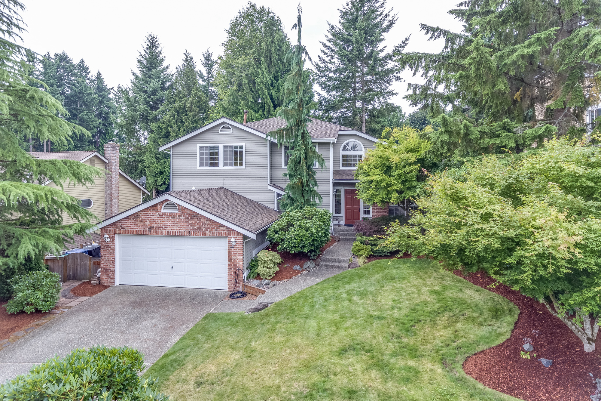 Property Photo: 13813 177th Place NE WA 98052