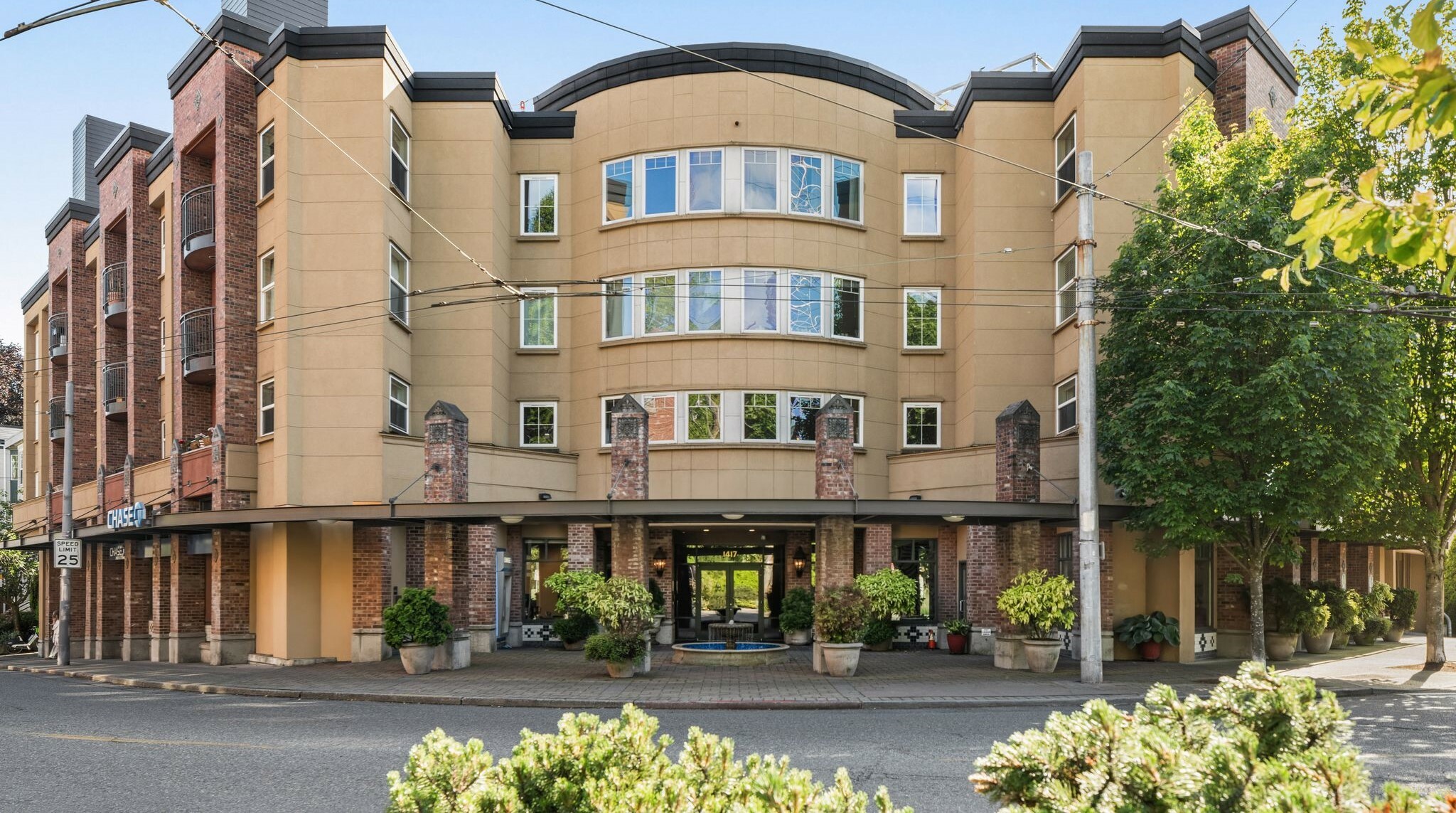 1417  Queen Anne Avenue N 203  Seattle WA 98109 photo