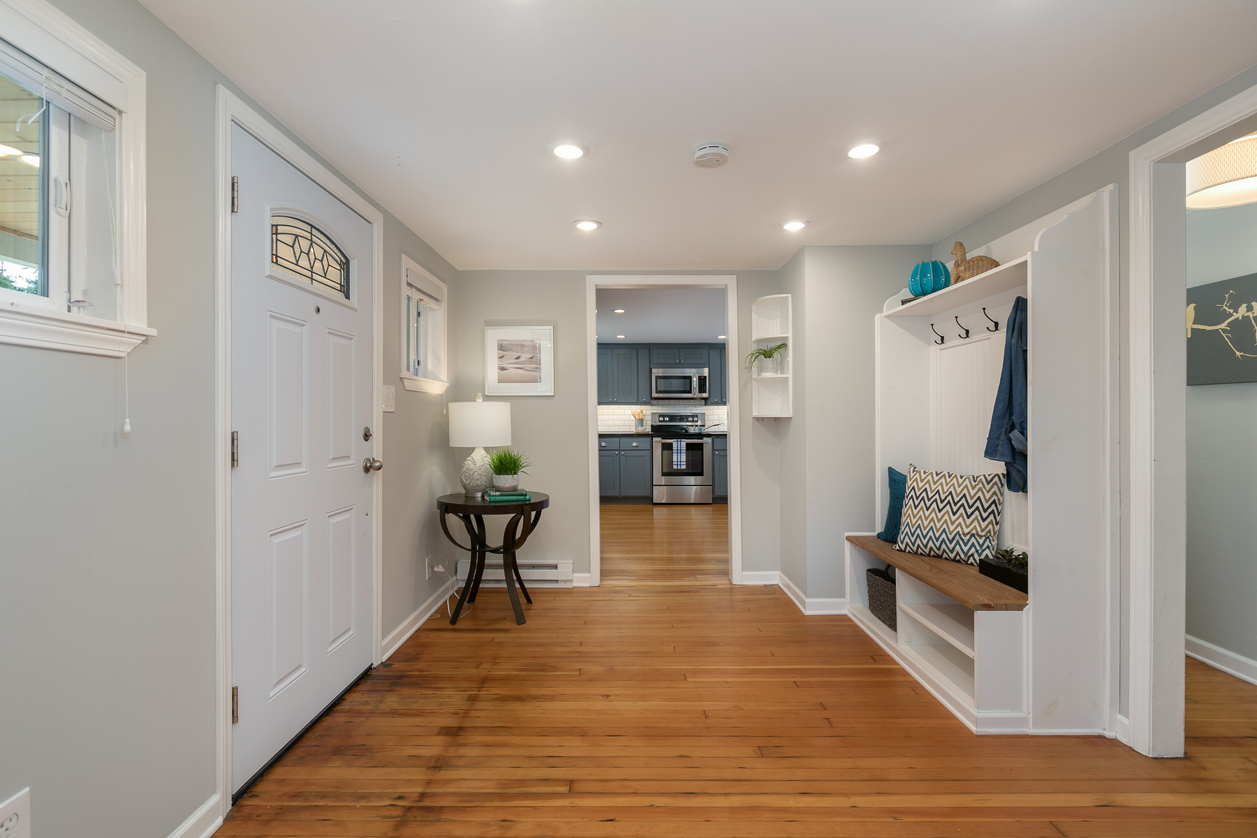 Property Photo: 5632 18th Avenue SW WA 98106