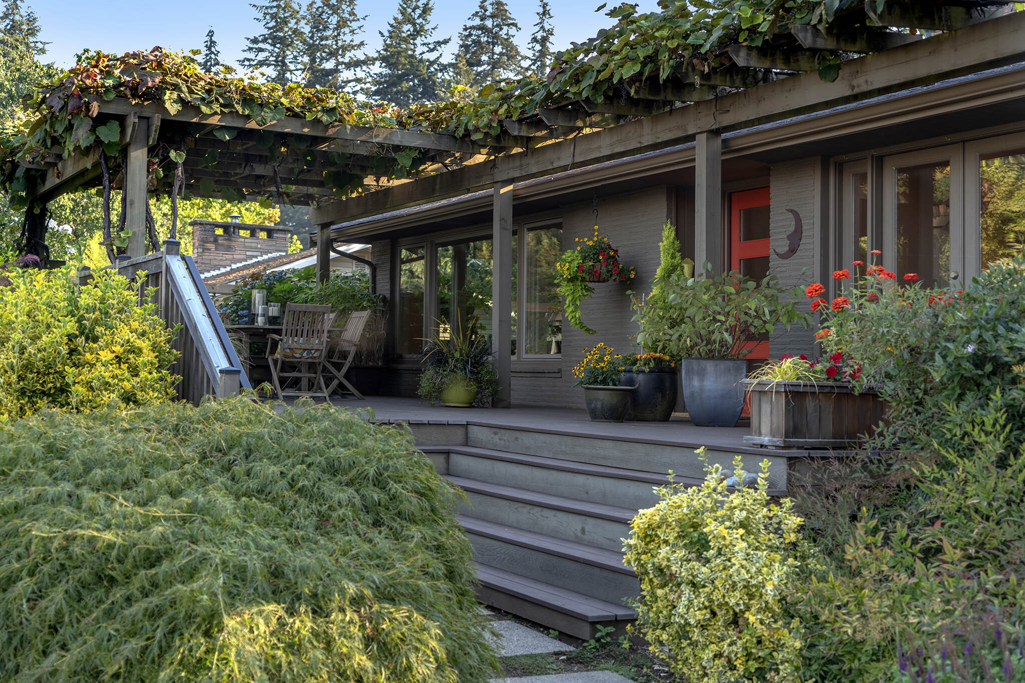 Property Photo: 20068 10th Avenue NW WA 98177