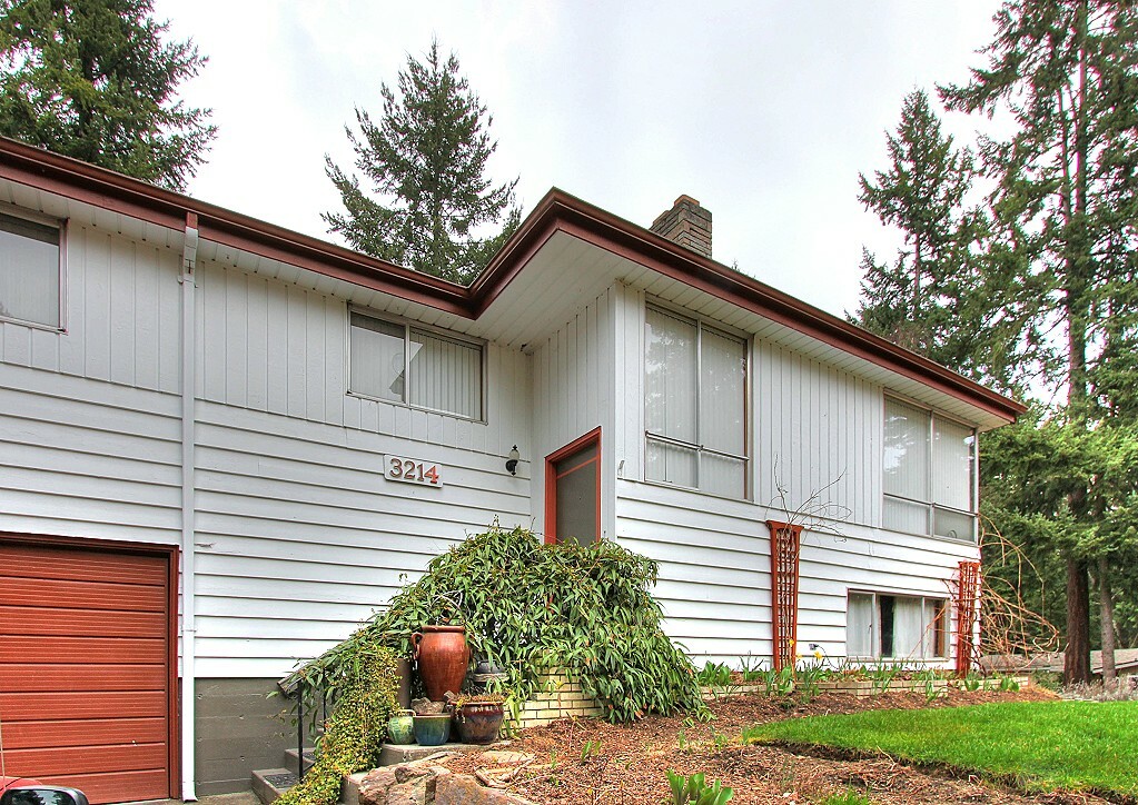 Property Photo: Meadowbrook mid-century 3214 NE 118th  Street  WA 98125 