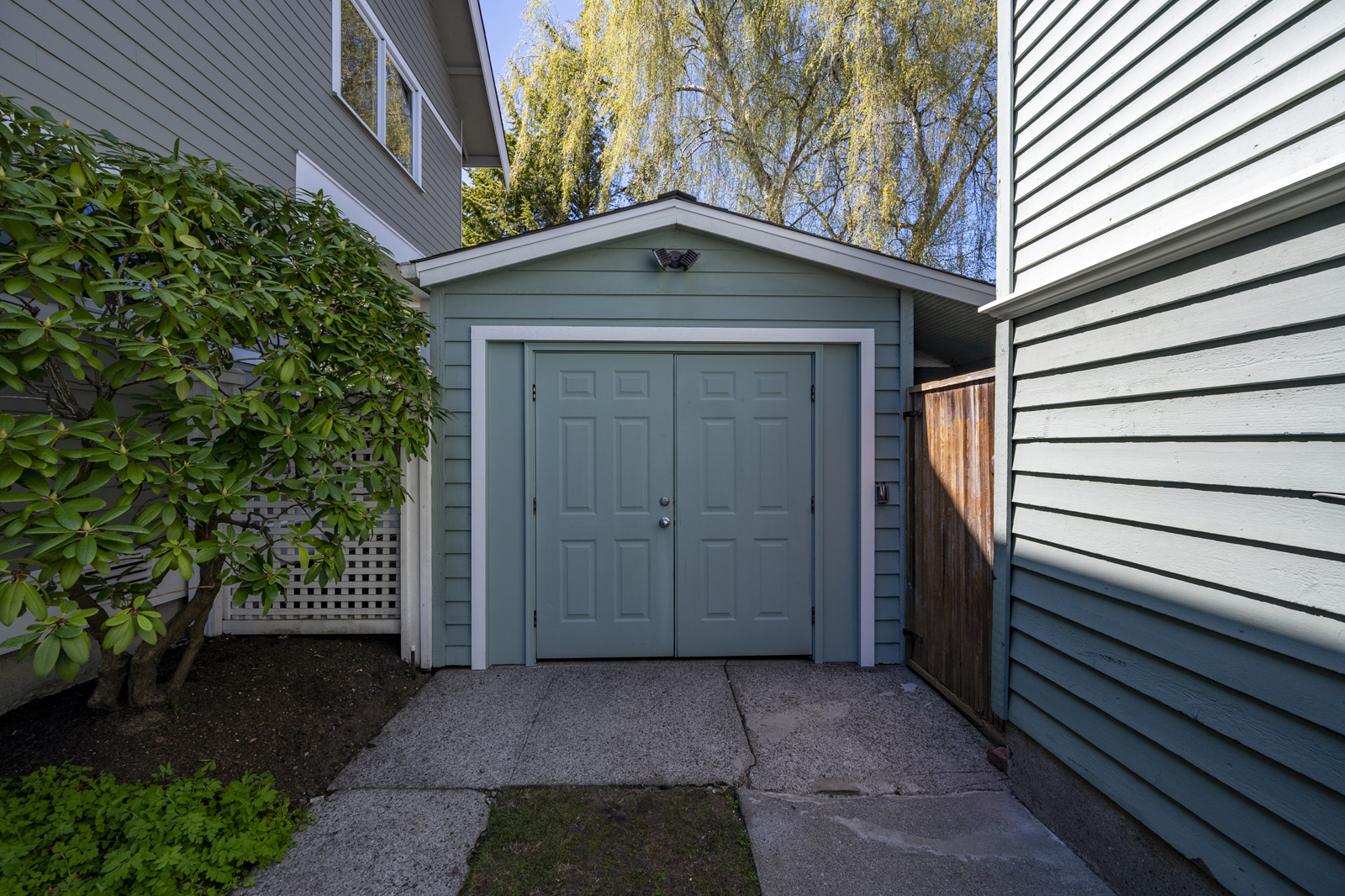 Property Photo: Garage 1707 Warren Ave N  WA 98109 