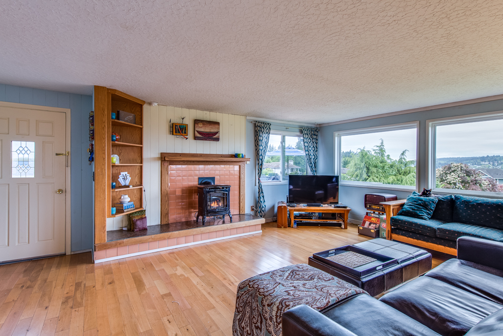 Property Photo: Living room 12054 NE Moses Lane  WA 98346 