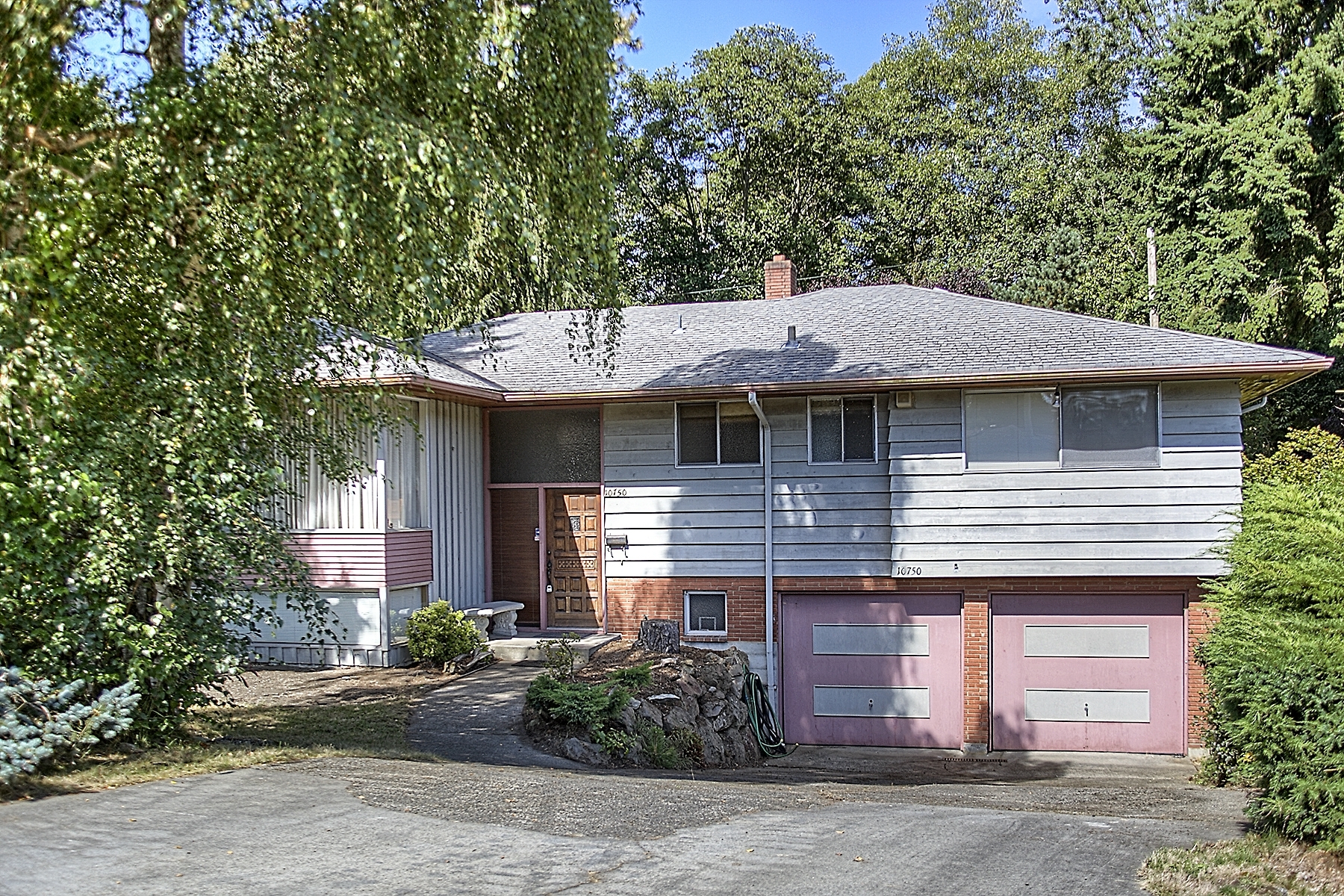 Property Photo: 10750 9th Ave NW WA 98177