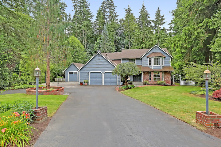 15321 NE 198th St  Woodinville WA 98072 photo