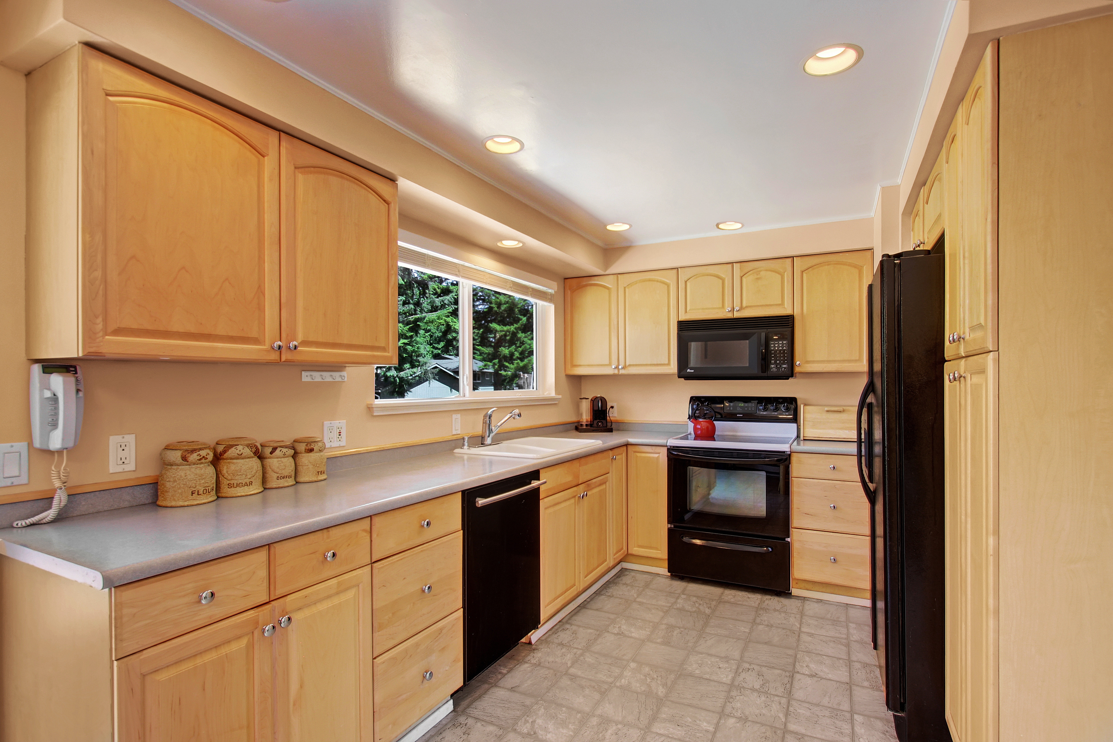 Property Photo: Kitchen 6117 167th Place SW  WA 98037 