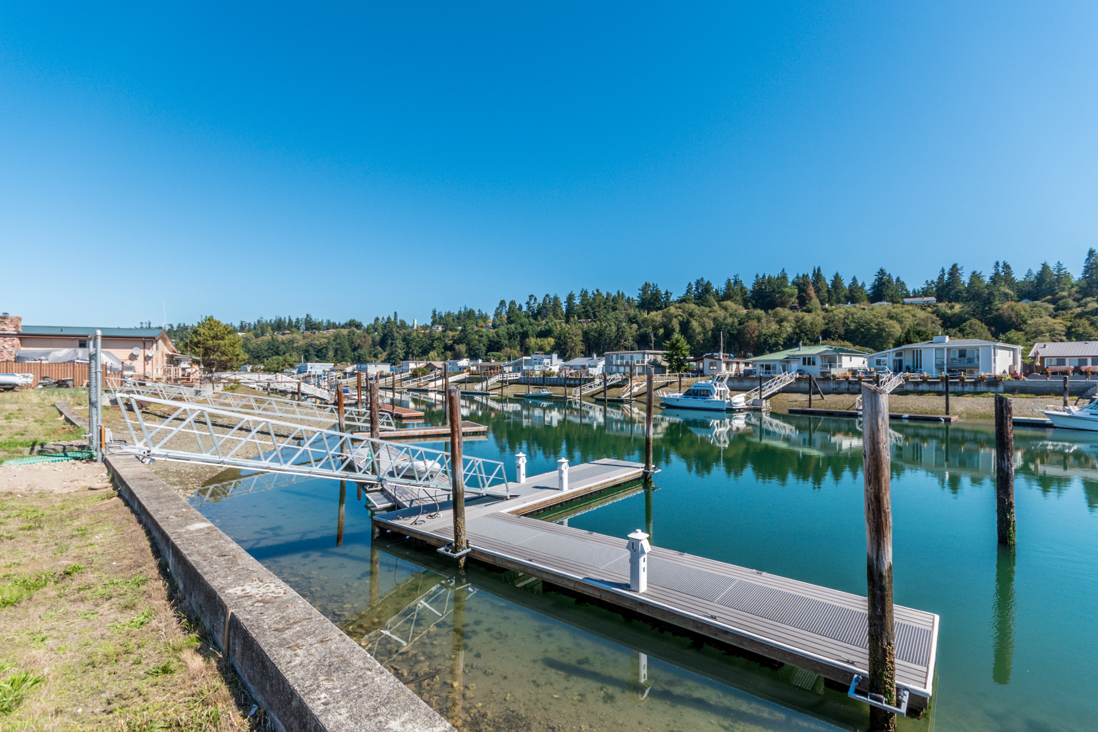 Property Photo: 3735 oceanside drive 3735 Oceanside Dr WA 98253