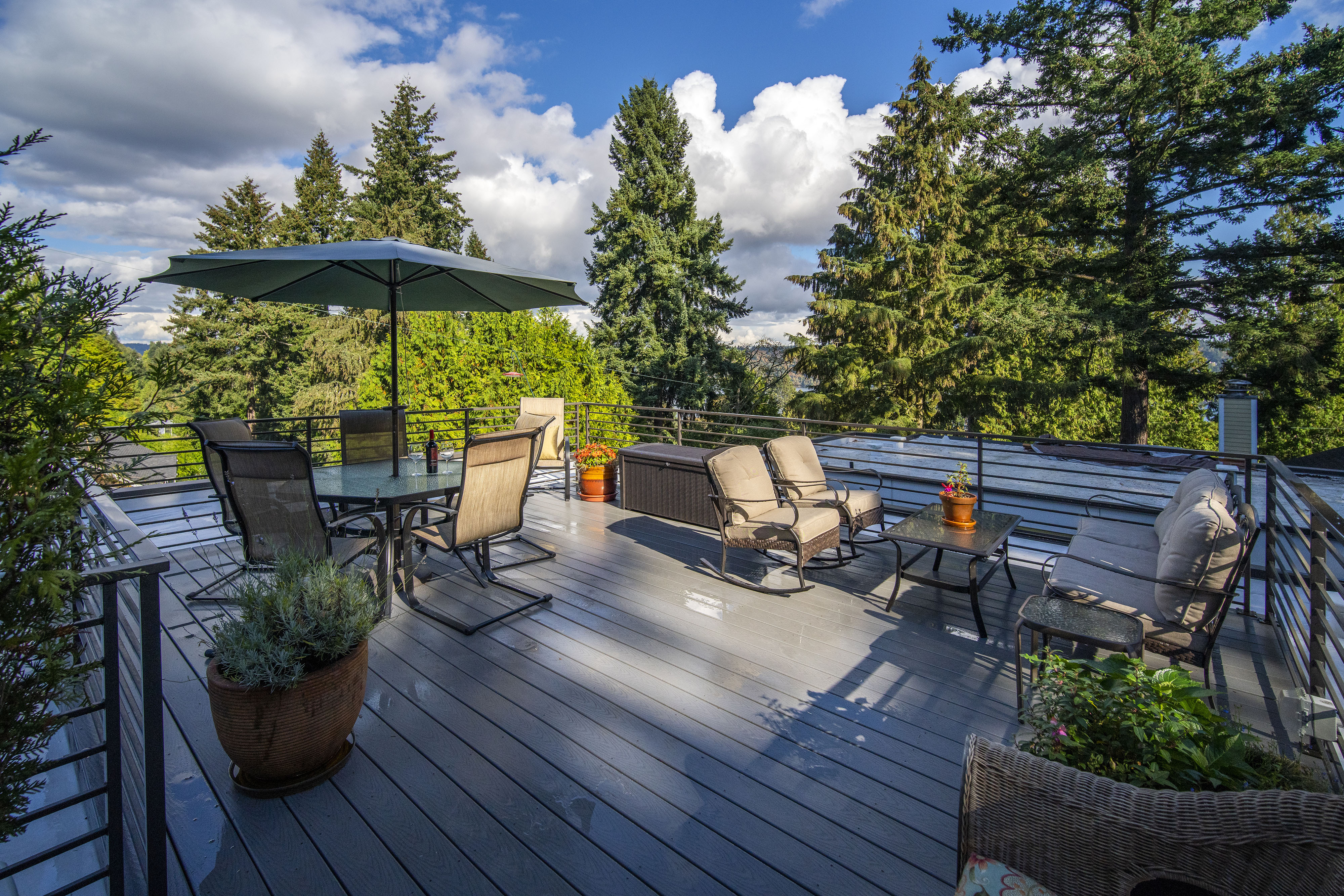 Property Photo: 4207 NE 123rd Street WA 98125