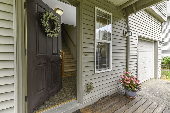 Property Photo: Welcome Home 10321 26th Place SE WA 98258
