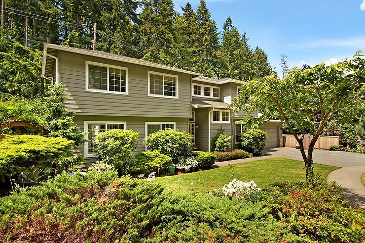 Property Photo: Welcome home to edmonds 13404 59th Ave W  WA 98026 