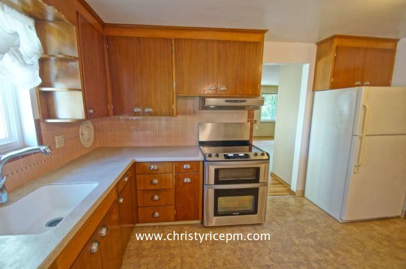 Property Photo:  6553 16th Avenue NW  WA 98117 