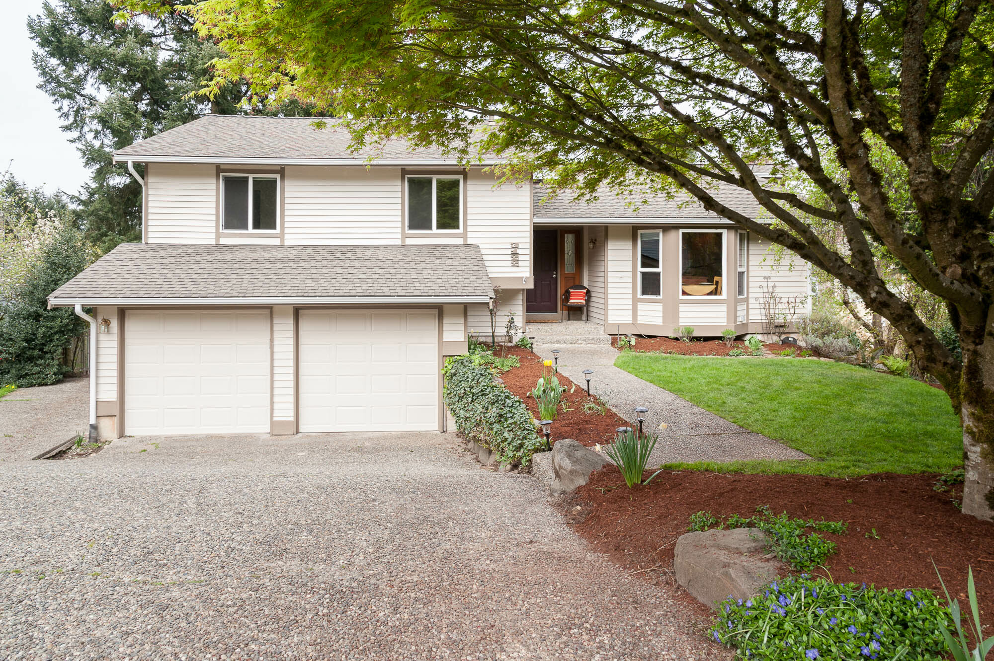 Property Photo:  3122 181st Ave NE  WA 98052 