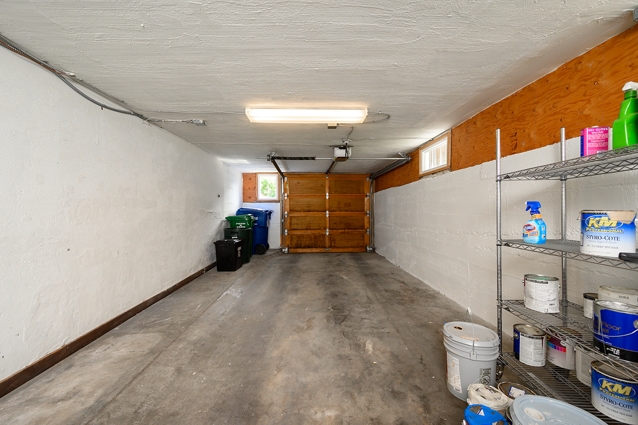 Property Photo: Attached Wide Garage 412 Lynn Street  WA 98109 