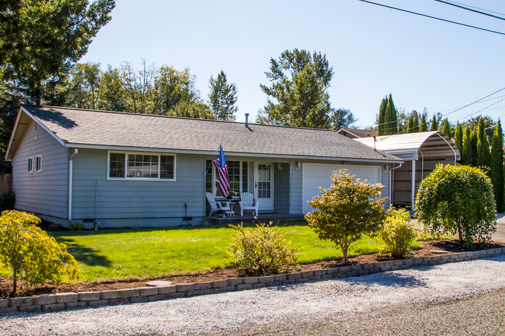 Property Photo:  1461 Crestview Rd  WA 98248 