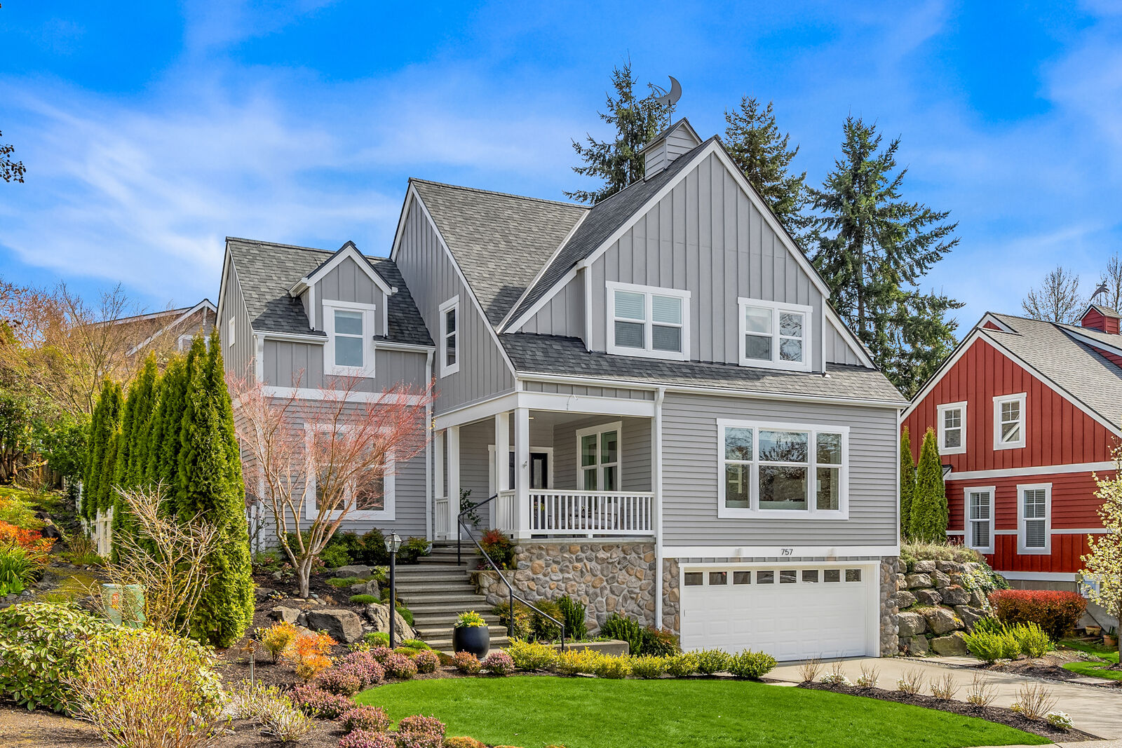 Property Photo:  757  Village Circle NW  WA 98110 