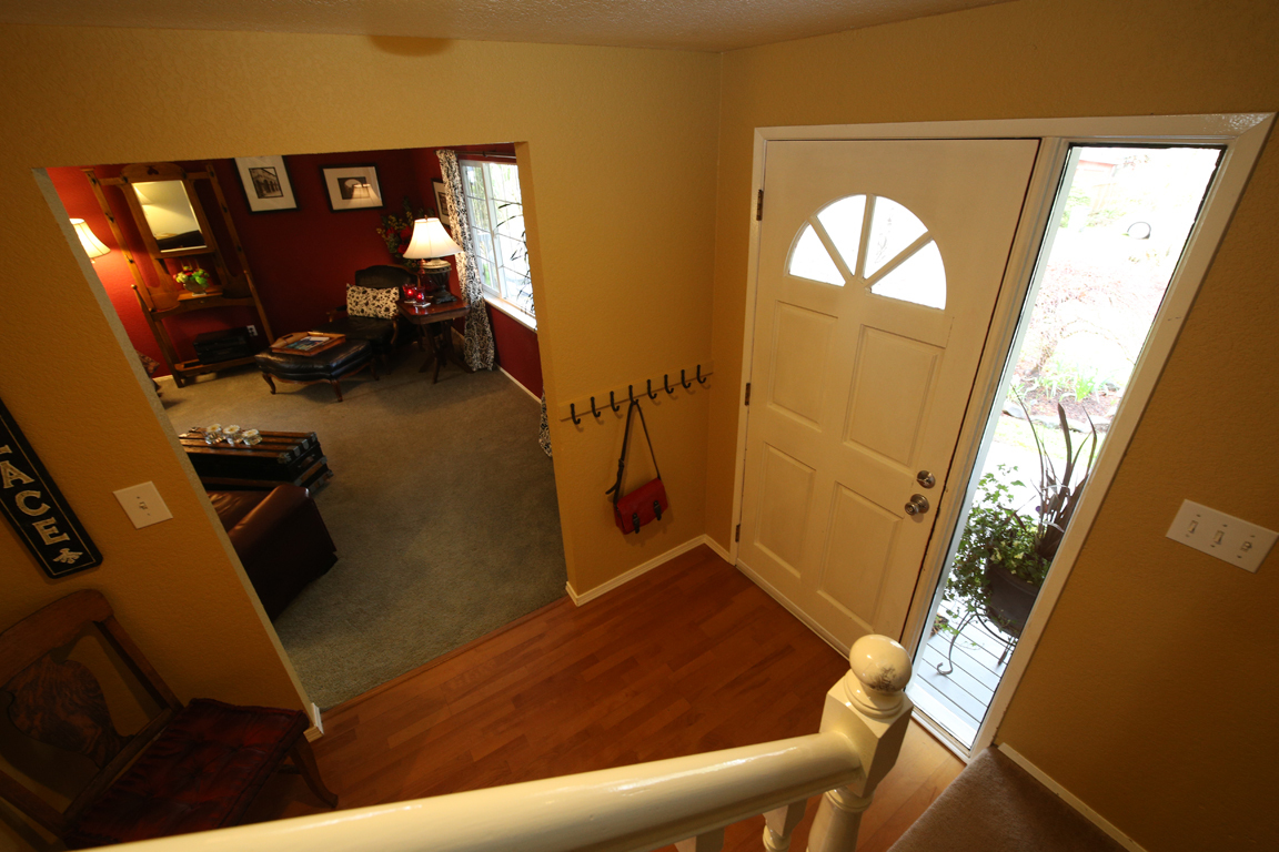 Property Photo: Formal spaces & cozy places ... 26404 218th Ave SE  WA 98038 