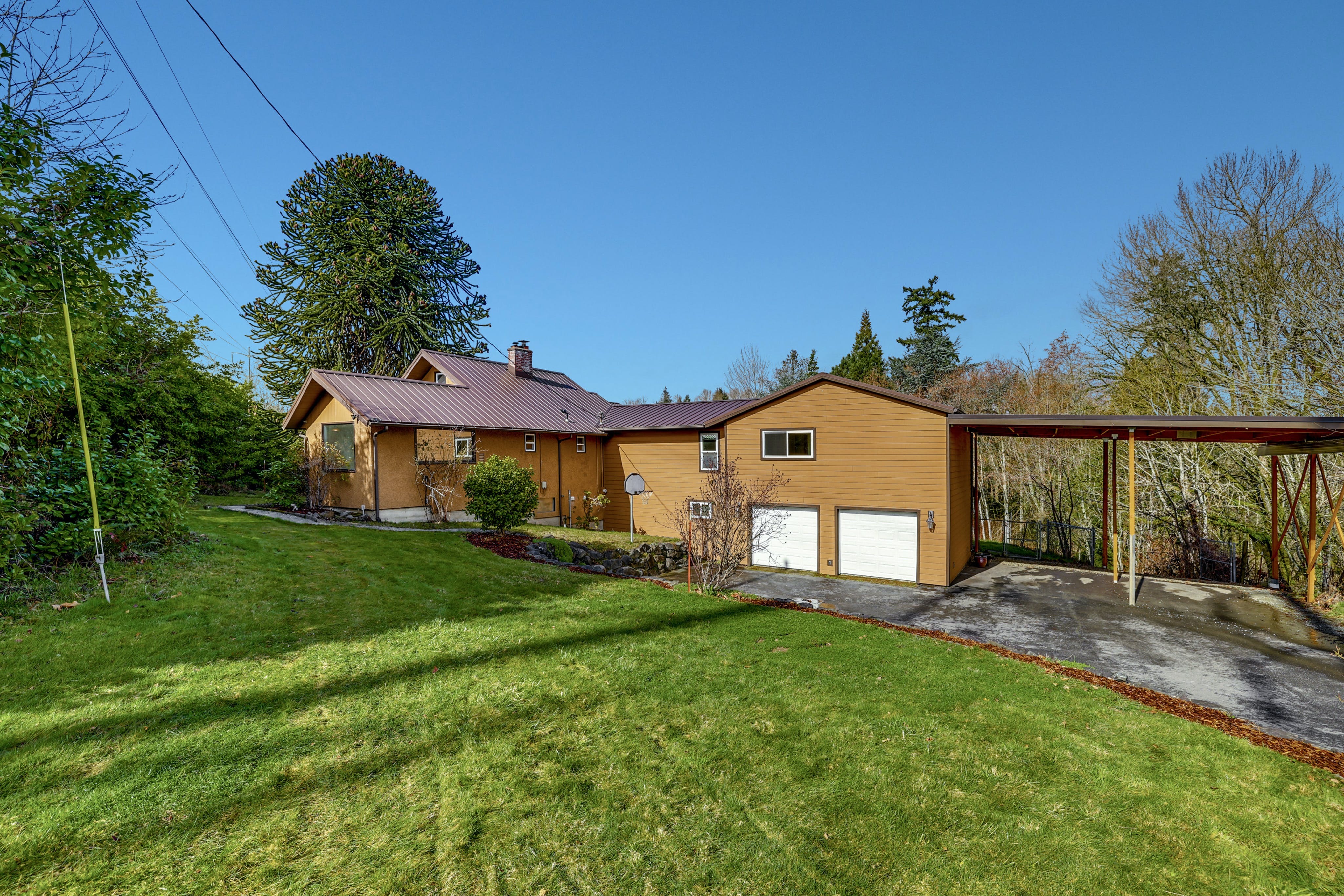 Property Photo:  11510 66th Lane S  WA 98178 