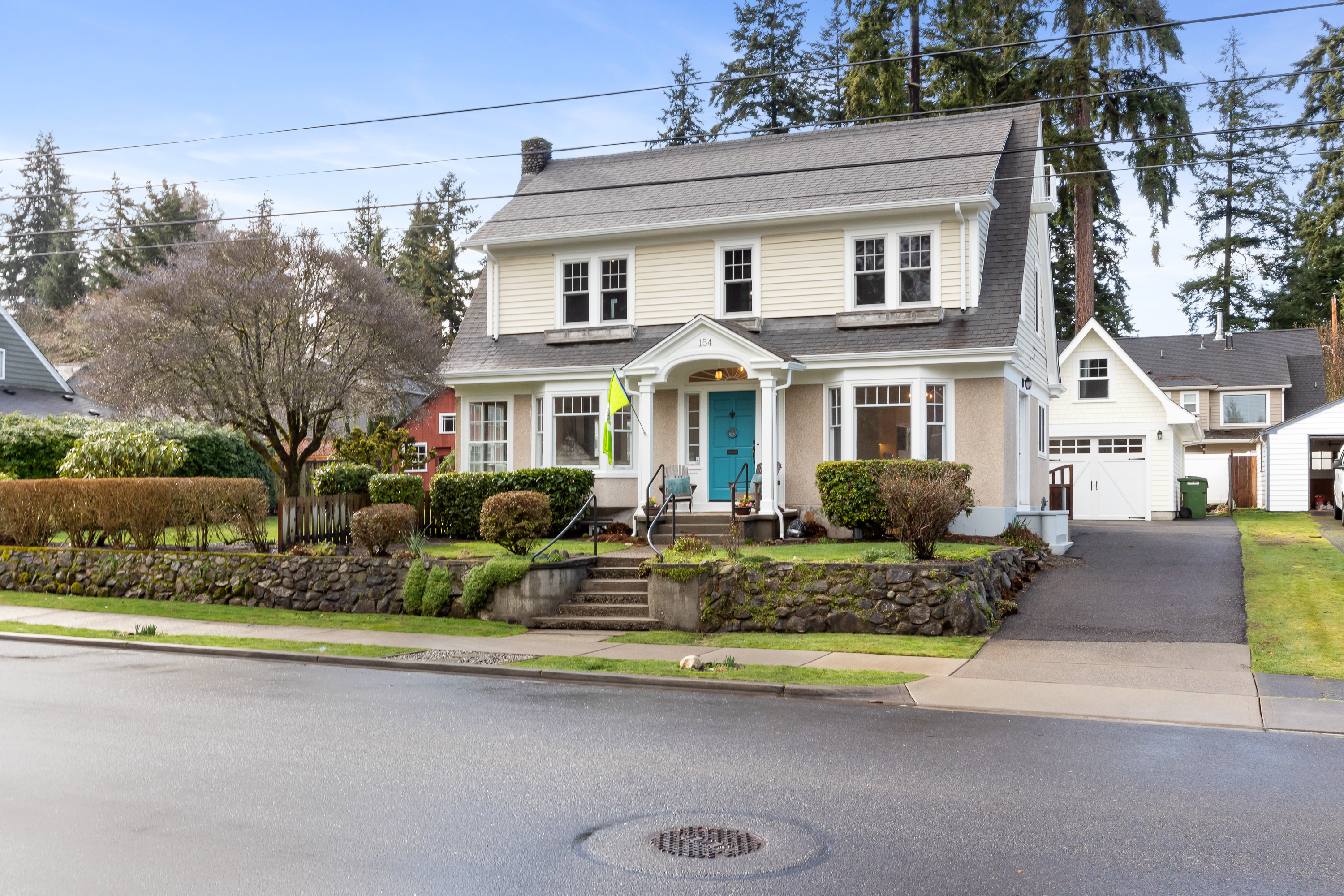 Property Photo:  154 Harvard Ave  WA 98466 