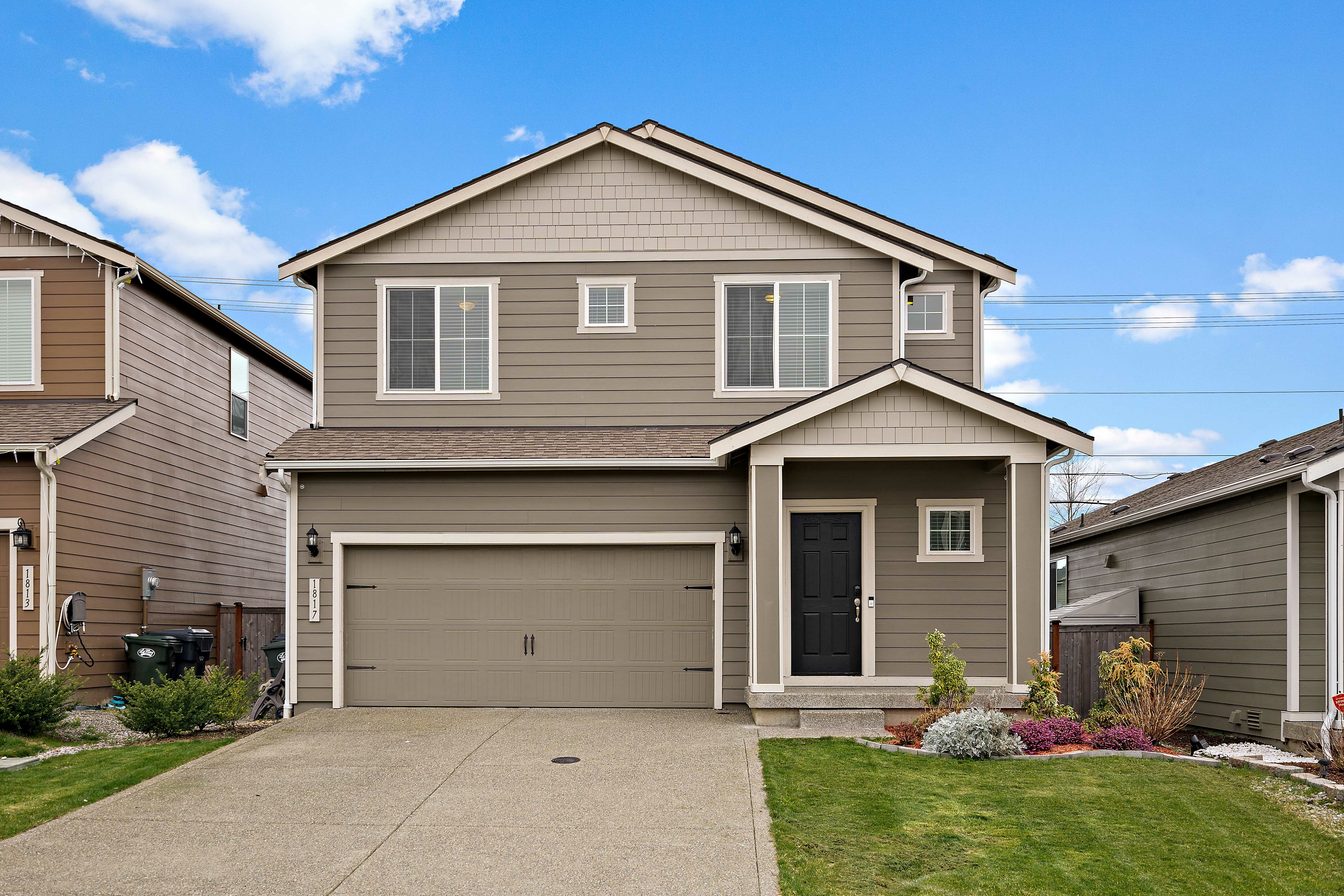 Property Photo: 1817 192nd St Ct E WA 98387