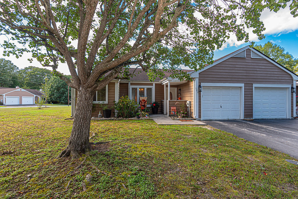Property Photo:  506 Edgewater Drive  MD 21804 